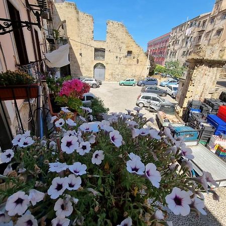 Residenza Tarzana Hotell Palermo Exteriör bild