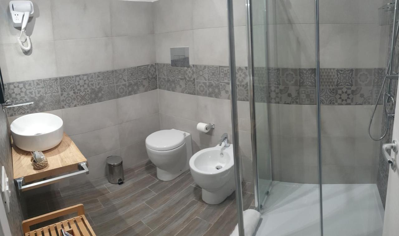 Residenza Tarzana Hotell Palermo Exteriör bild