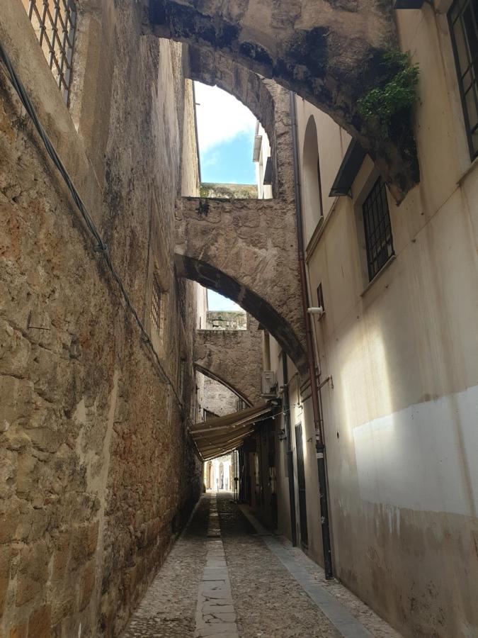 Residenza Tarzana Hotell Palermo Exteriör bild