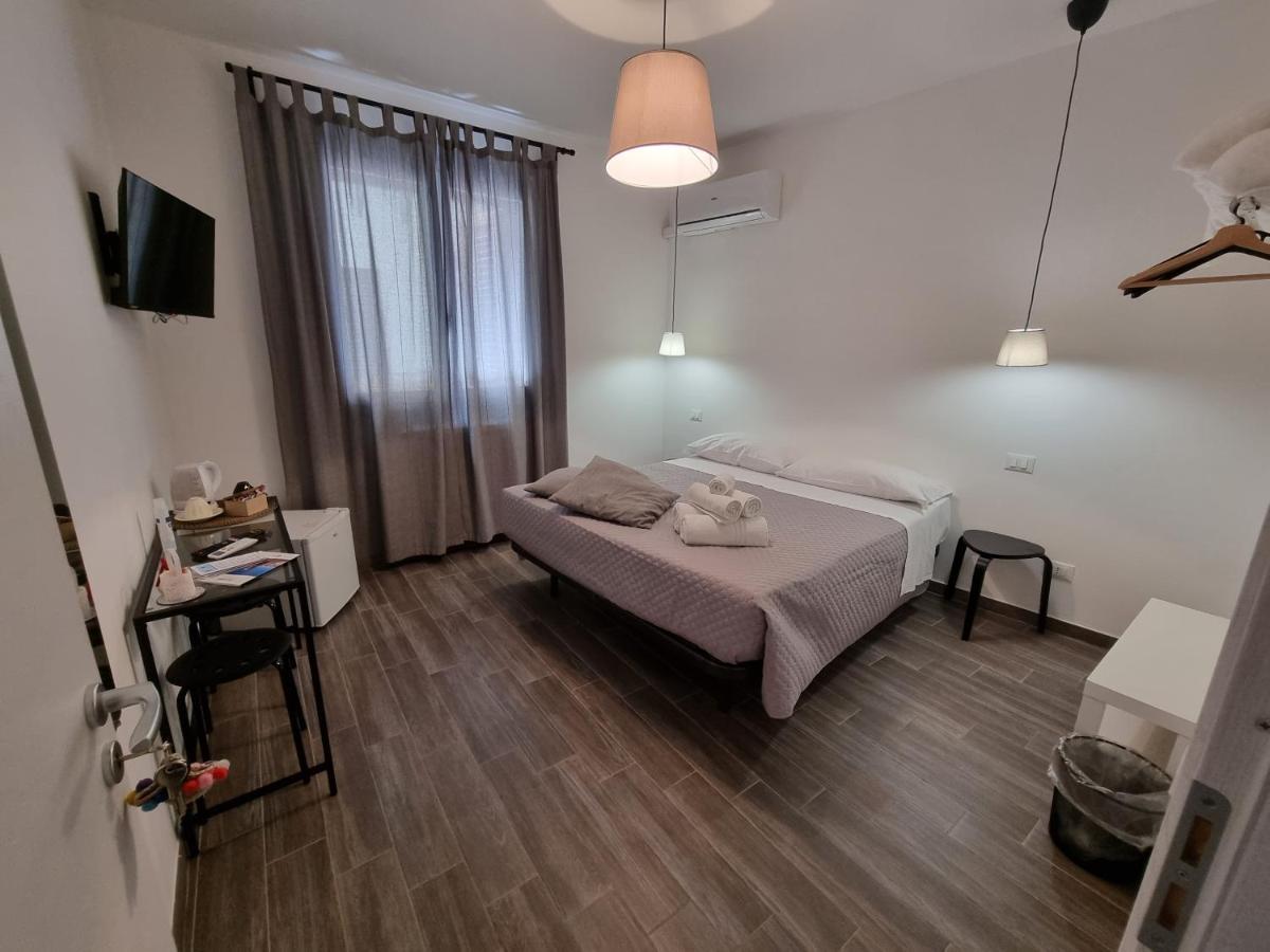 Residenza Tarzana Hotell Palermo Exteriör bild