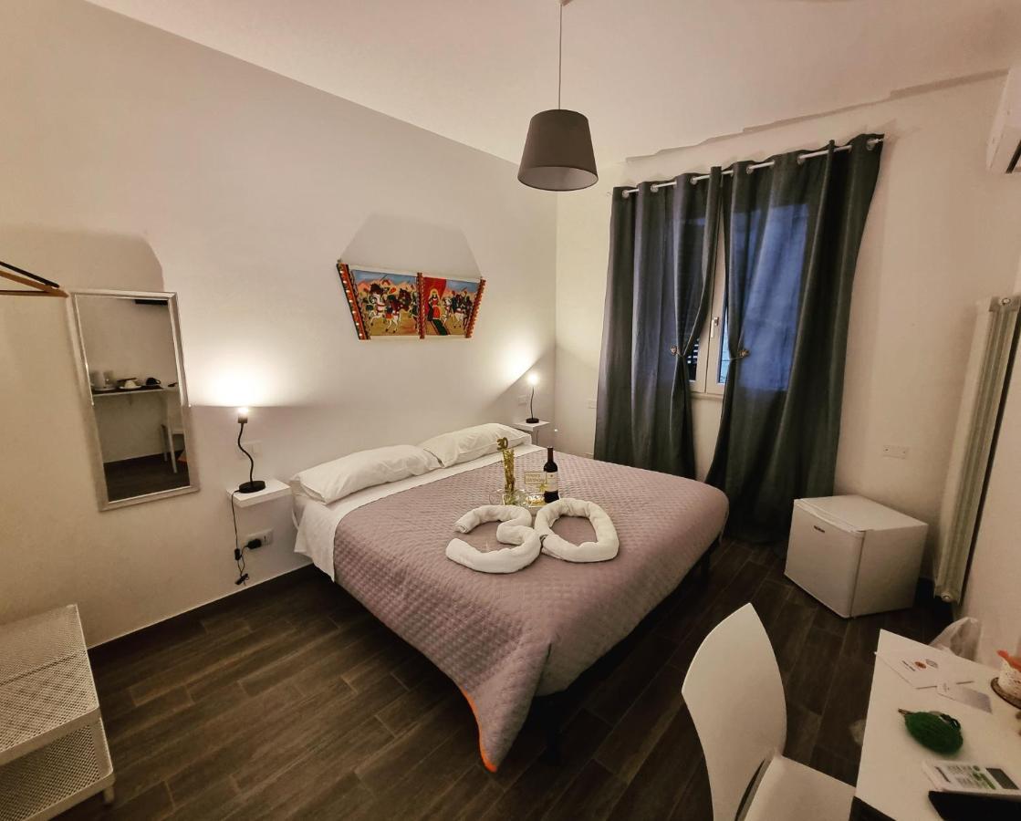 Residenza Tarzana Hotell Palermo Exteriör bild